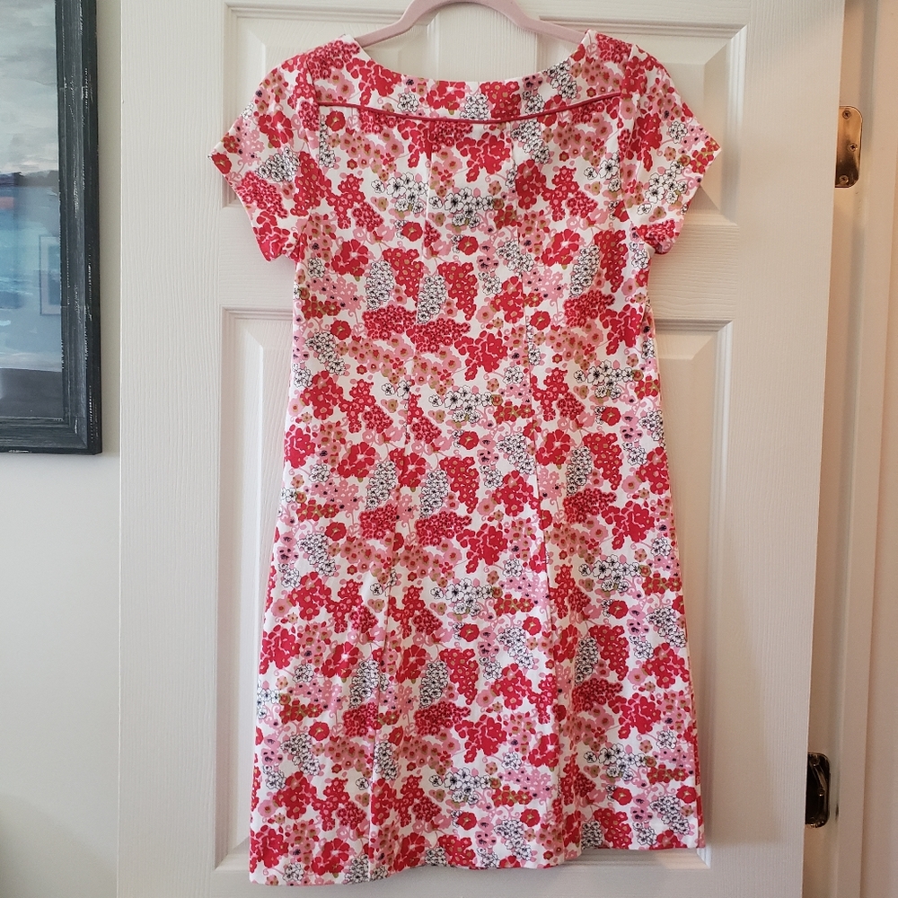 Boden floral dress with boat neck in size 4